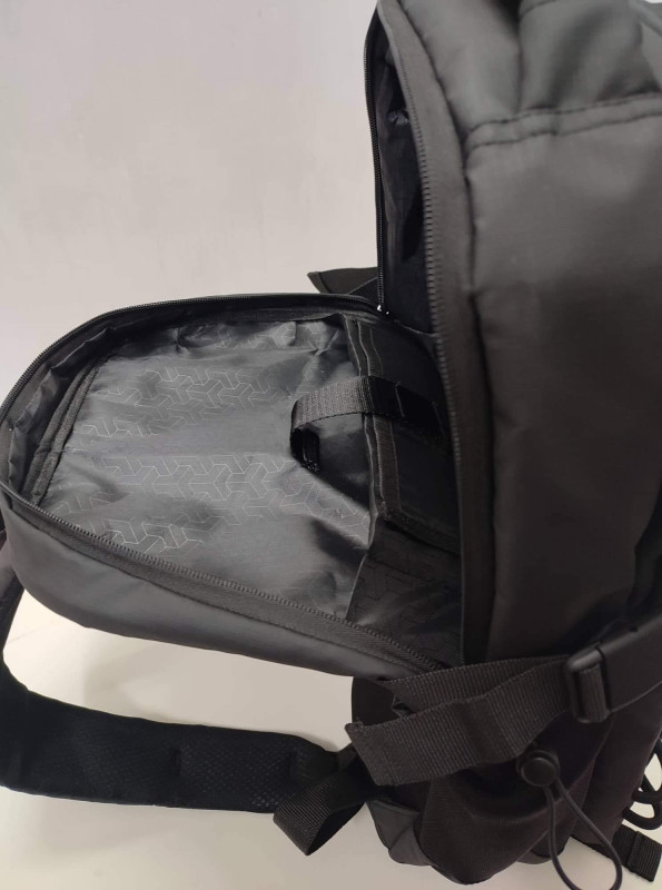 Arctic Hunter City Hunter Series B00530 Waterproof Anti Theft Backpack 15.6 inch Laptop Compartment